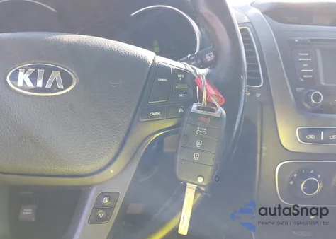 2015 Kia Sorento Lx из США, поврежденный, VIN 5XYKT4A66FG603970